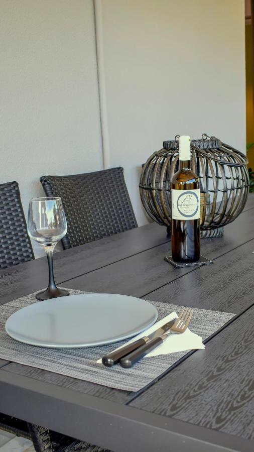 Augoustinos Silver - Sea Side Luxury Apartments Artemida  Exterior foto